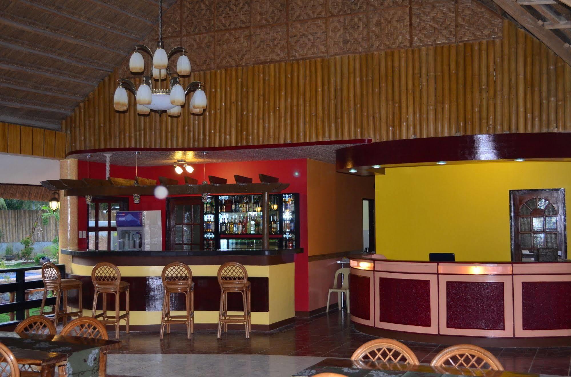 Veraneante Resort Panglao Exterior foto
